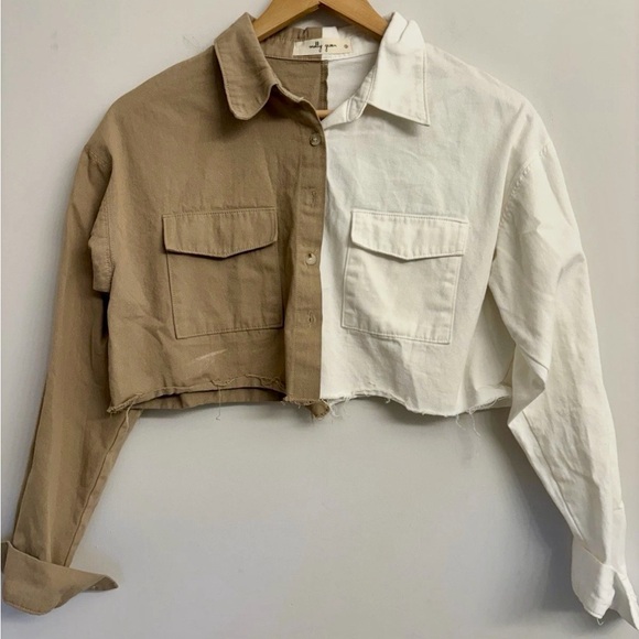 Stylish Two-Tone Crop Top in Tan and White - Picture 4 of 4